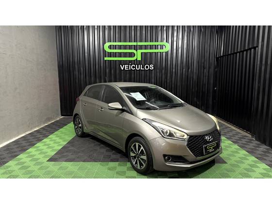 HYUNDAI HB20 1.6 PREMIUM 16V FLEX 4P AUTOMÁTICO HYUNDAI HB20 1.6 PREMIUM 16V FLEX 4P AUTOMÁTICO